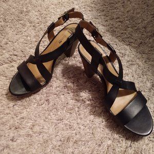 Clarks Black Sandal Heels Size 7.5